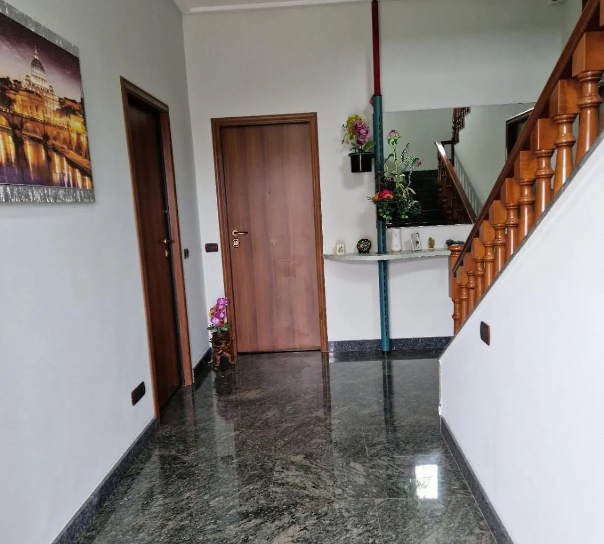 Castelbarco House B Otel Roma İtalya