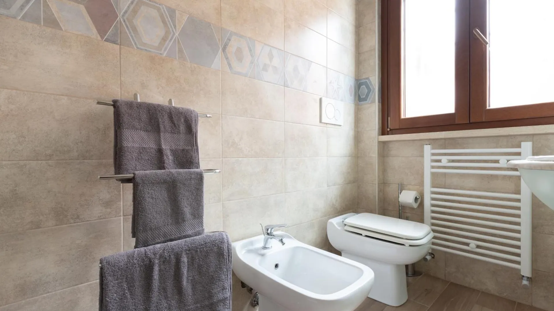 Castelbarco House B Otel Roma 0*,  İtalya