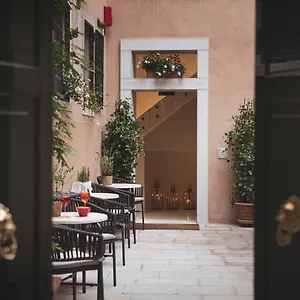https://residenza-ducato.hotelslidodijesolo.com