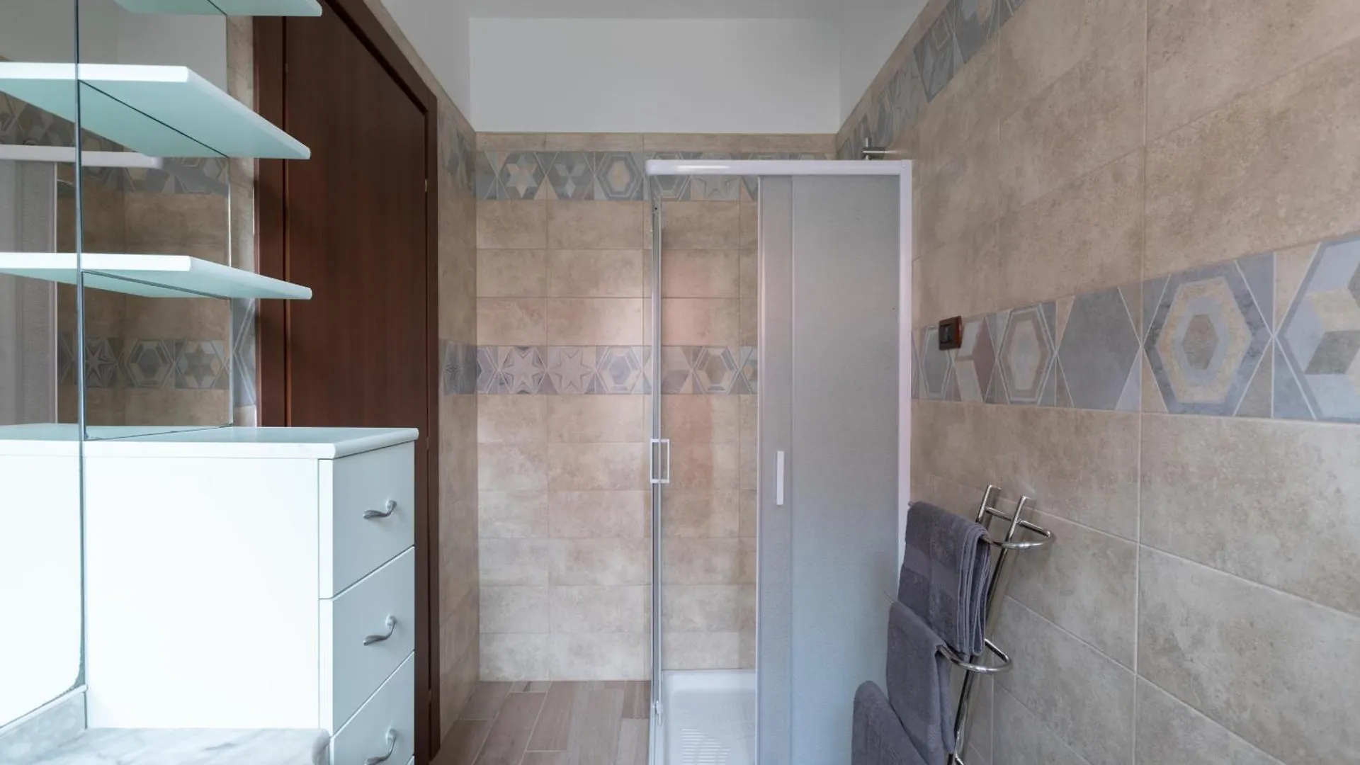 Hotel Castelbarco House B Rzym Pensjonat